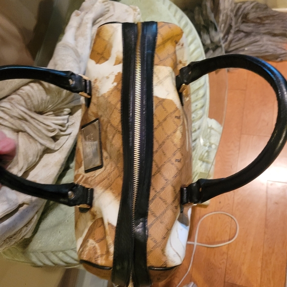 L.A.M.B. by Gwen Stefani Stencil  Satchel Luxury Designer Handbag NWOT #578 - Picture 14 of 16